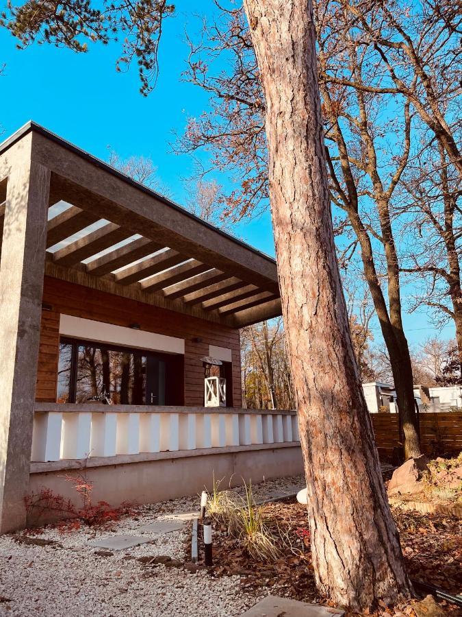 Pine-Wood Resort Balatonalmádi Dış mekan fotoğraf